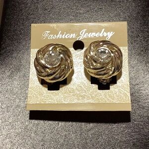🌹Just In !! Just So Fabulous NWT Rhinestone Clip On Earrings Fun to Wear 🌹